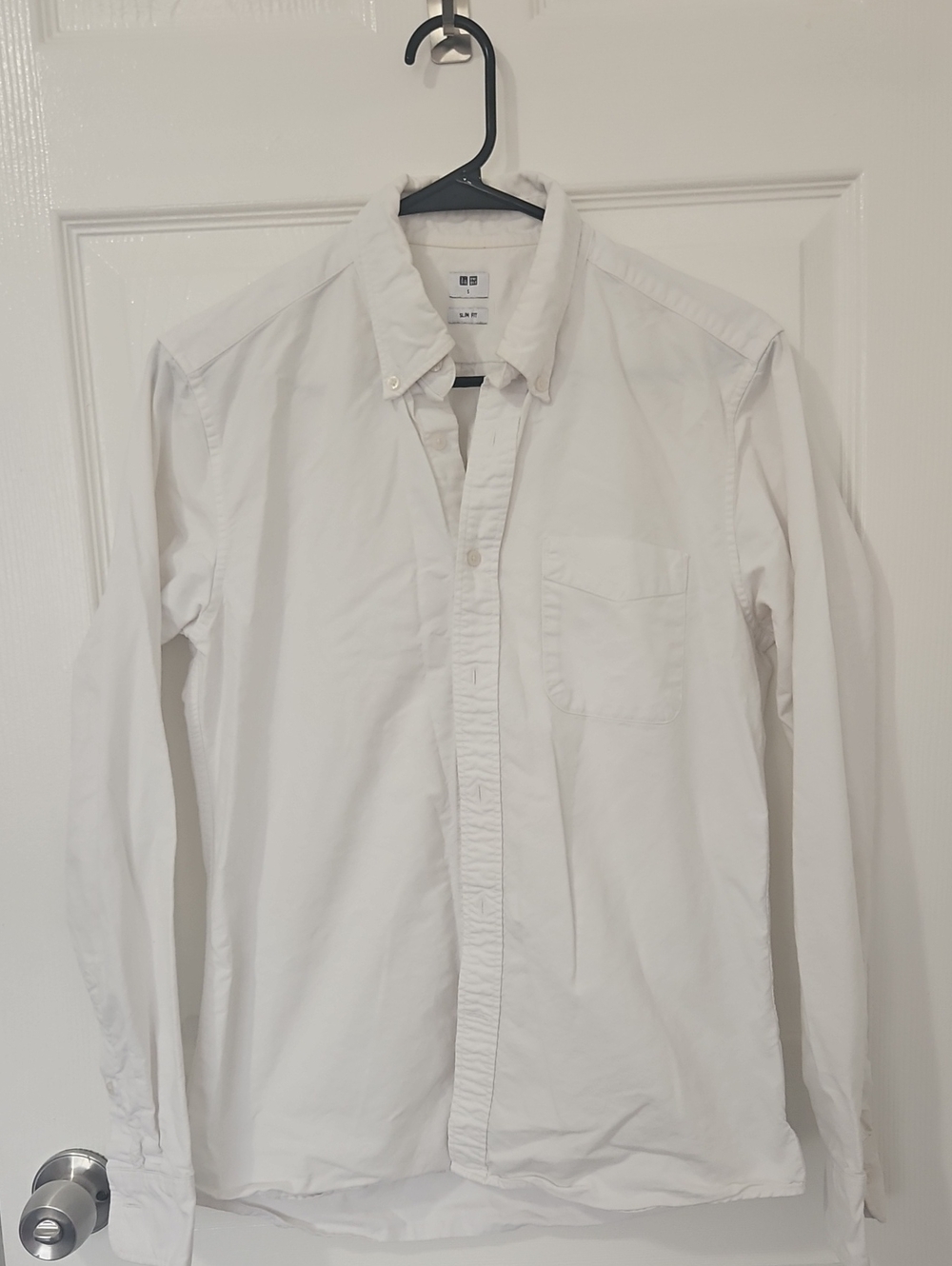 UNIQLO White Oxford Button Down Shirt Slim Fit S